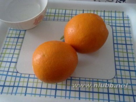 盐蒸橙子 盐蒸橙子的做法,盐蒸橙子怎么做好吃,盐蒸橙子的家常做法