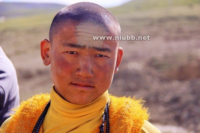 【西藏】藏民为啥千里迢迢到大昭寺前磕长头