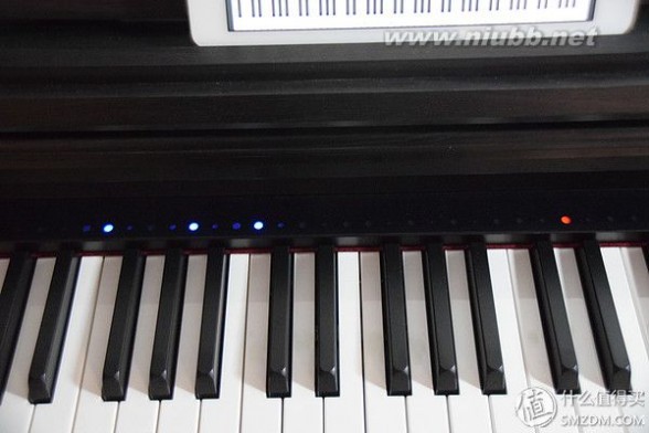 theone智能钢琴 The ONE 智能钢琴评测 让学钢琴变得更简单