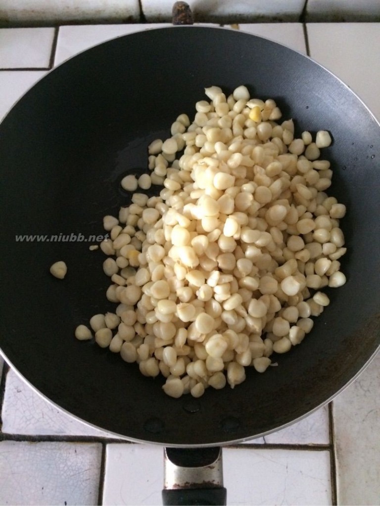 92干 干炒玉米粒的做法，干炒玉米粒怎么做好吃，干炒玉米粒的家常做法