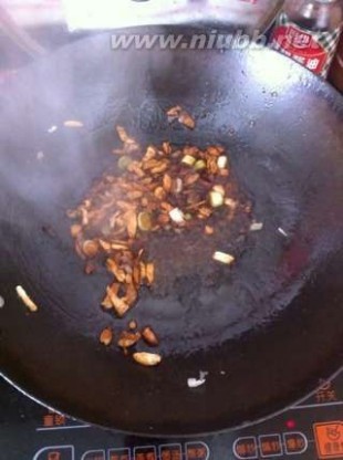 土豆酱油炒饭的做法 酱油炒饭