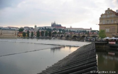 布拉格城堡图片