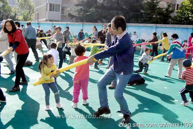 幼儿园中班亲子游戏 幼儿园的户外亲子趣味游戏
