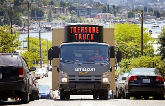 亚马逊TreasureTruck卡车拉货让你当面网购