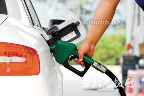 中国燃油税 国内成品油价迎来三连跌 燃油税不做调整