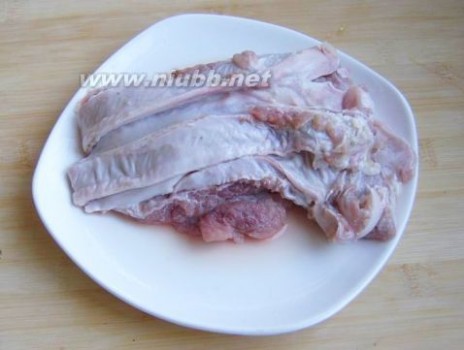 牛肉 栗子 板栗烧牛肉的做法，板栗烧牛肉怎么做好吃，板栗烧牛肉的家常做法