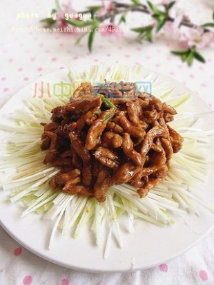 【传统北京风味菜】京酱肉丝_京酱肉丝的做法视频