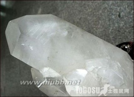 水晶价格 水晶石种类价格 水晶石是否有危害 水晶石图片