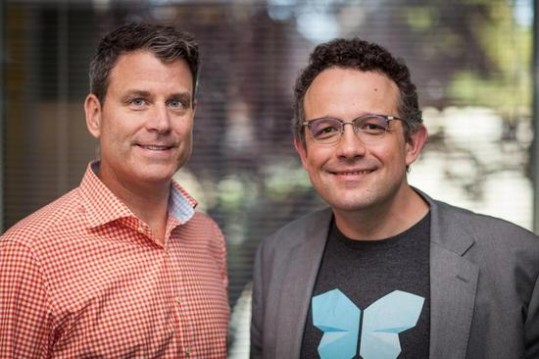 前Google X实验室高管克里斯·奥尼尔(左)和Evernote联合创始人菲尔·里宾(右)的合影