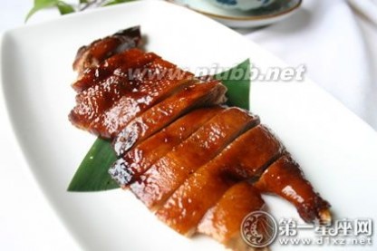 杭州酱鸭是哪个地方的菜 风味名菜：杭州酱鸭是什么菜系