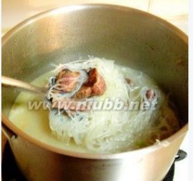腊排骨火锅 腊排骨火锅的做法，腊排骨火锅怎么做好吃，腊排骨火锅的家常做法