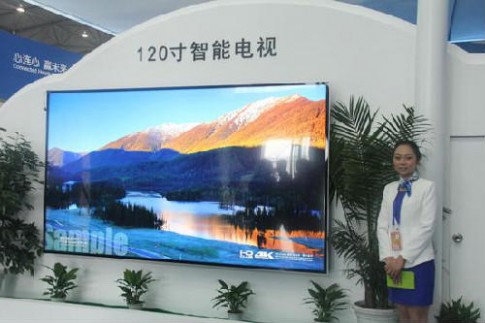 富士康发布全球最大尺寸智能电视