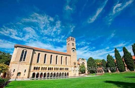 大学校园 全球最优美的15所大学校园 景色美到令人停止呼吸