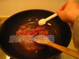 萝卜烧牛肉_萝卜炖牛肉的做法