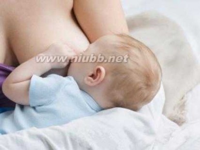 下垂乳房 母乳喂养会致乳房下垂？如何正确哺乳