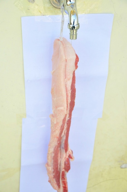 腌肉的做法 自制腊肉 腌肉的做法，自制腊肉 腌肉怎么做，自制腊肉 腌肉的家常做法