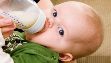 宝宝奶粉能经常换吗 宝宝奶粉要经常换吗？ 经常换奶粉小心适得其反！