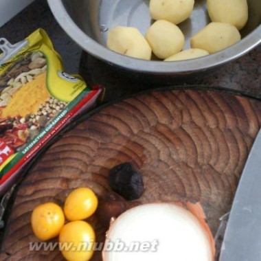 黑噶黑噶 咖喱土豆饭,咖喱土豆饭的做法,咖喱土豆饭的家常做法