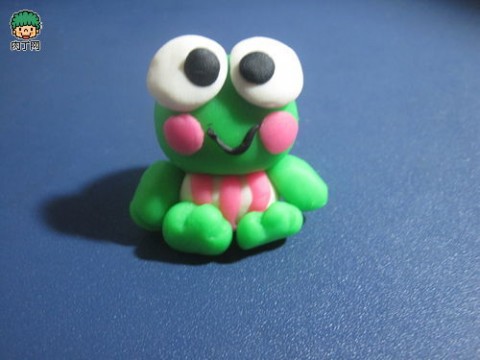  橡皮泥软陶DIY手工制作可爱的小青蛙步骤图解