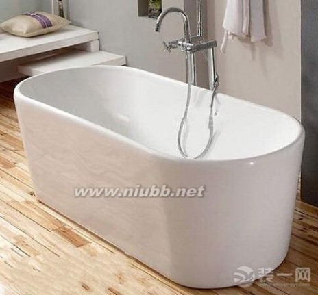 浴缸的尺寸 浴缸什么材质好？浴缸尺寸规格是多大？