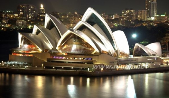 悉尼歌剧院简介 悉尼歌剧院属于哪个国家，悉尼歌剧院旅游介绍
