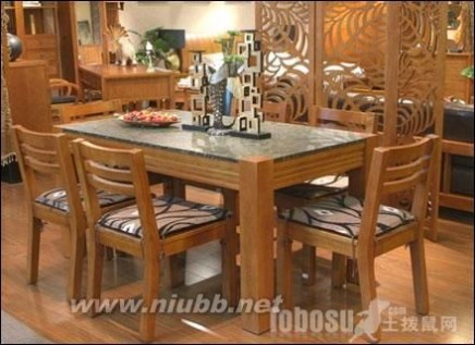 家用实木餐桌 实木餐桌介绍和价格以及图片展示