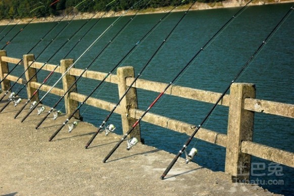鱼钩绑法 五种常见鱼钩的绑法
