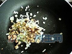 【苏菜】---扬州蛋炒饭_炒饭的做法大全