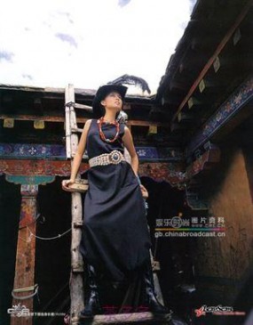 藏族首饰 精美组图：见识一下藏族饰品