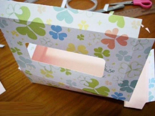 DIY手工制作纸巾盒的方法