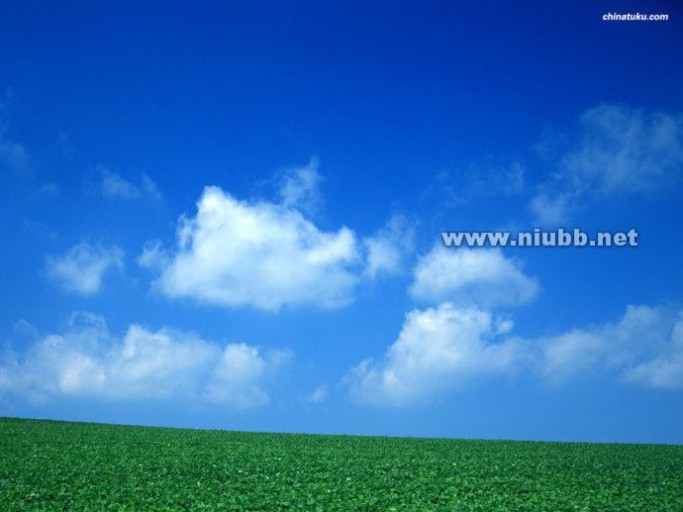 蓝蓝的天空白云飘