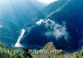 雅鲁藏布江大峡谷：雅鲁藏布江大峡谷-简介，雅鲁藏布江大峡谷-命名_雅鲁藏布江大峡谷