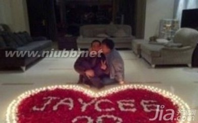 naga上院豪宅 小龙女或由成龙接管 亿万豪宅不如父爱