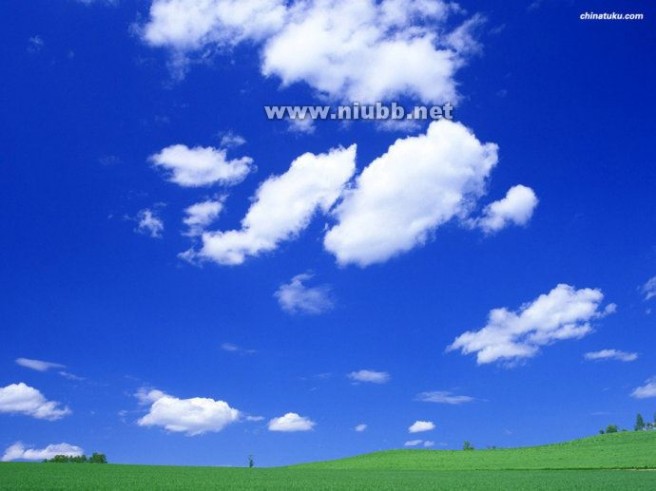 蓝蓝的天空白云飘