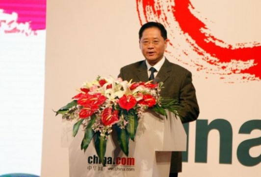1月18日下午，中华网多语种全媒体平台启动仪式在北京举办。图为中国国际广播电台王庚年台长致辞