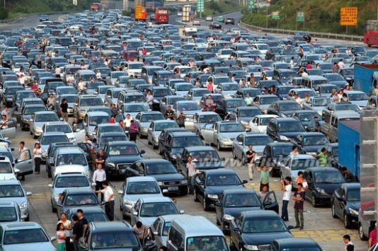 2010年8月，京藏高速公路堵车持续了20多天