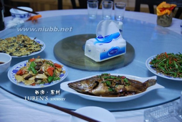 安徽黟县【西递宏村】。食——徽菜【臭桂鱼】和【毛豆腐】