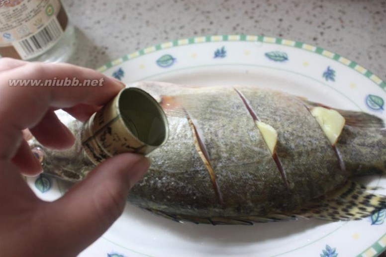清蒸桂鱼做法 清蒸桂鱼的做法,清蒸桂鱼怎么做好吃,清蒸桂鱼的家常做法