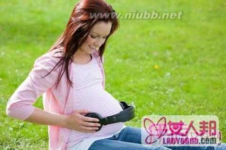 孕妇喝红豆汤 孕妇喝赤豆红豆汤有什么好处 三大益处助孕妈妈更健康
