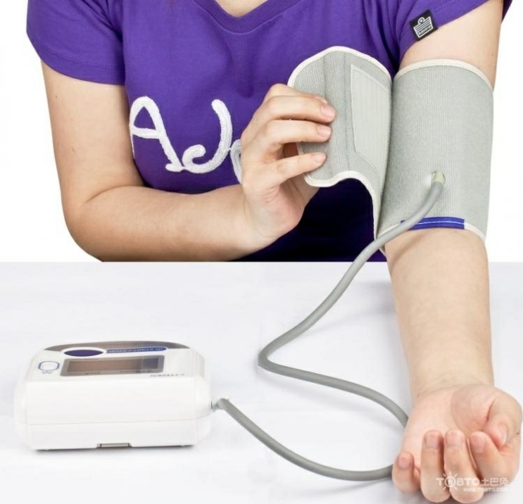 血压计哪个牌子好 血压计什么牌子好 家用血压计的正确使用方法