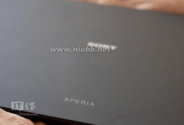 索尼平板 索尼Xperia Z4平板详细评测：机器优秀，键盘坞糟糕
