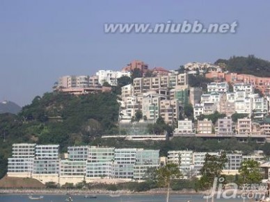 naga上院豪宅 小龙女或由成龙接管 亿万豪宅不如父爱