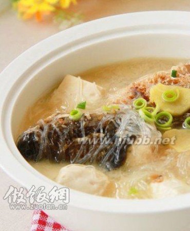 鱼头粉丝豆腐汤_豆腐脑汤