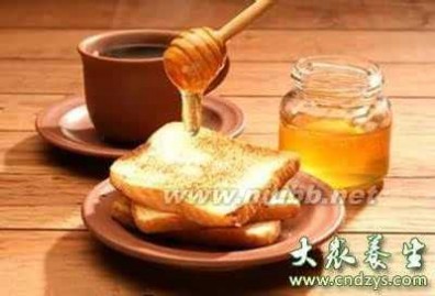 空腹喝蜂蜜 咖啡 蜂蜜4种常见饮品切忌空腹喝