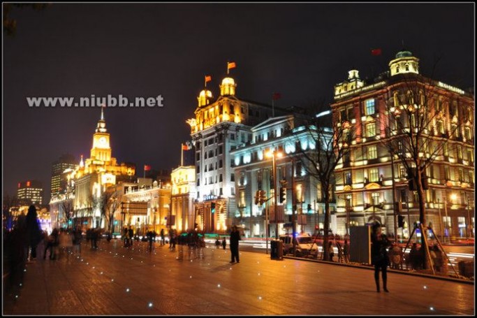 猛拍：大上海新外滩璀璨夜景