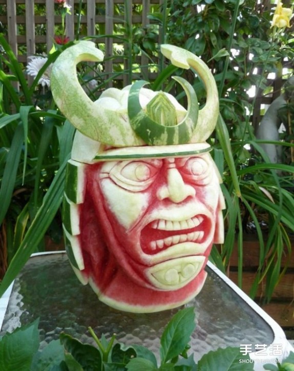 西瓜皮雕刻 创意西瓜雕刻图片 瓜雕水果雕刻作品欣赏
