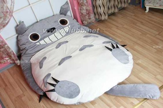 新版豆豆龙 最新懒人床垫 属于你的龙猫大床垫！