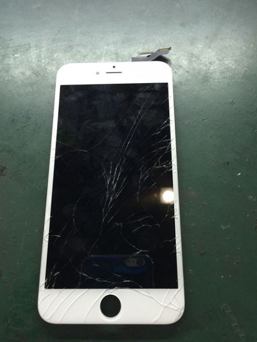 iPhone6 Plus屏幕碎了不用怕 手把手教你维修