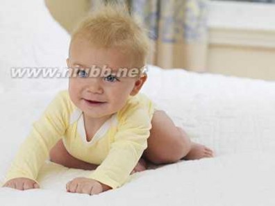 婴儿脸上湿疹怎么办 宝宝脸上长了湿疹怎么办 宝宝湿疹应该擦什么呢