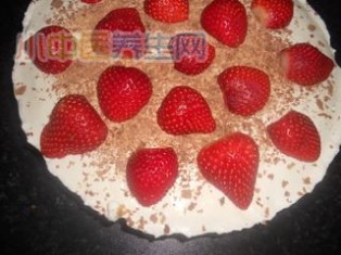【荧幕处女作】草莓芝士蛋糕_草莓芝士蛋糕